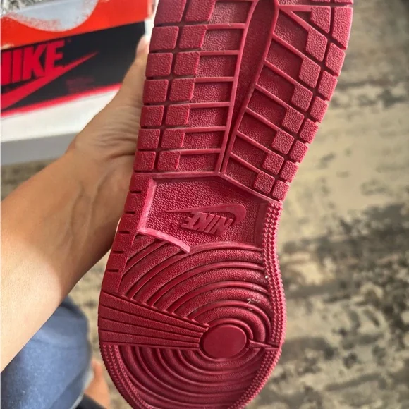 Nike Air Jordan Sneakers - Picture 3 of 9